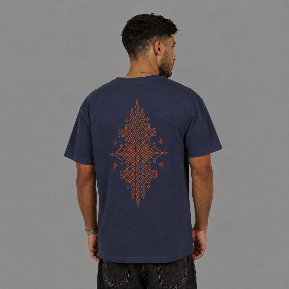 ANZAR — Minimal Symmetry Graphic Shirt